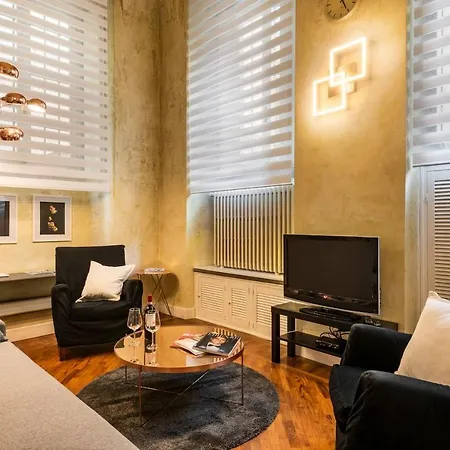 Chic Mamma Deluxe Loft Apartment Florence